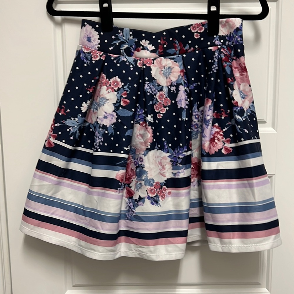 Girls’ floral skirt